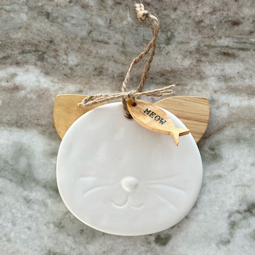 Kitty Cat Ceramic Ornament - Holiday Gift - Christmas Decor - Cat Lovers